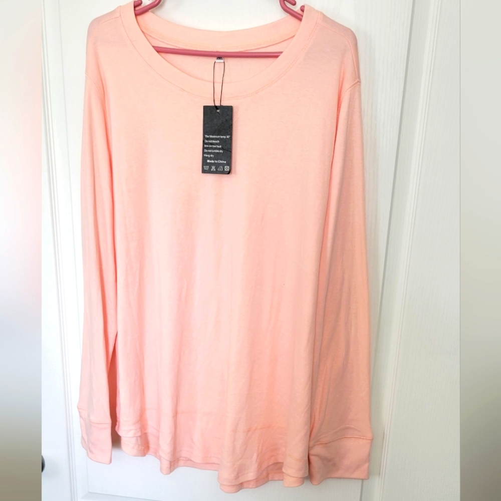 Women's size 2X Hiyiyezi brand light peach colored nwt pullover top